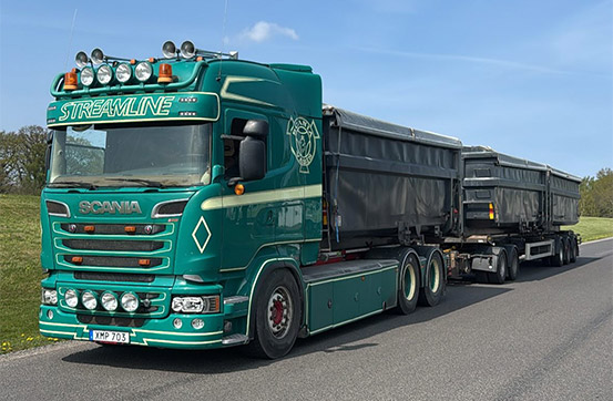 Maskintransporter och materialtransporter i Köping